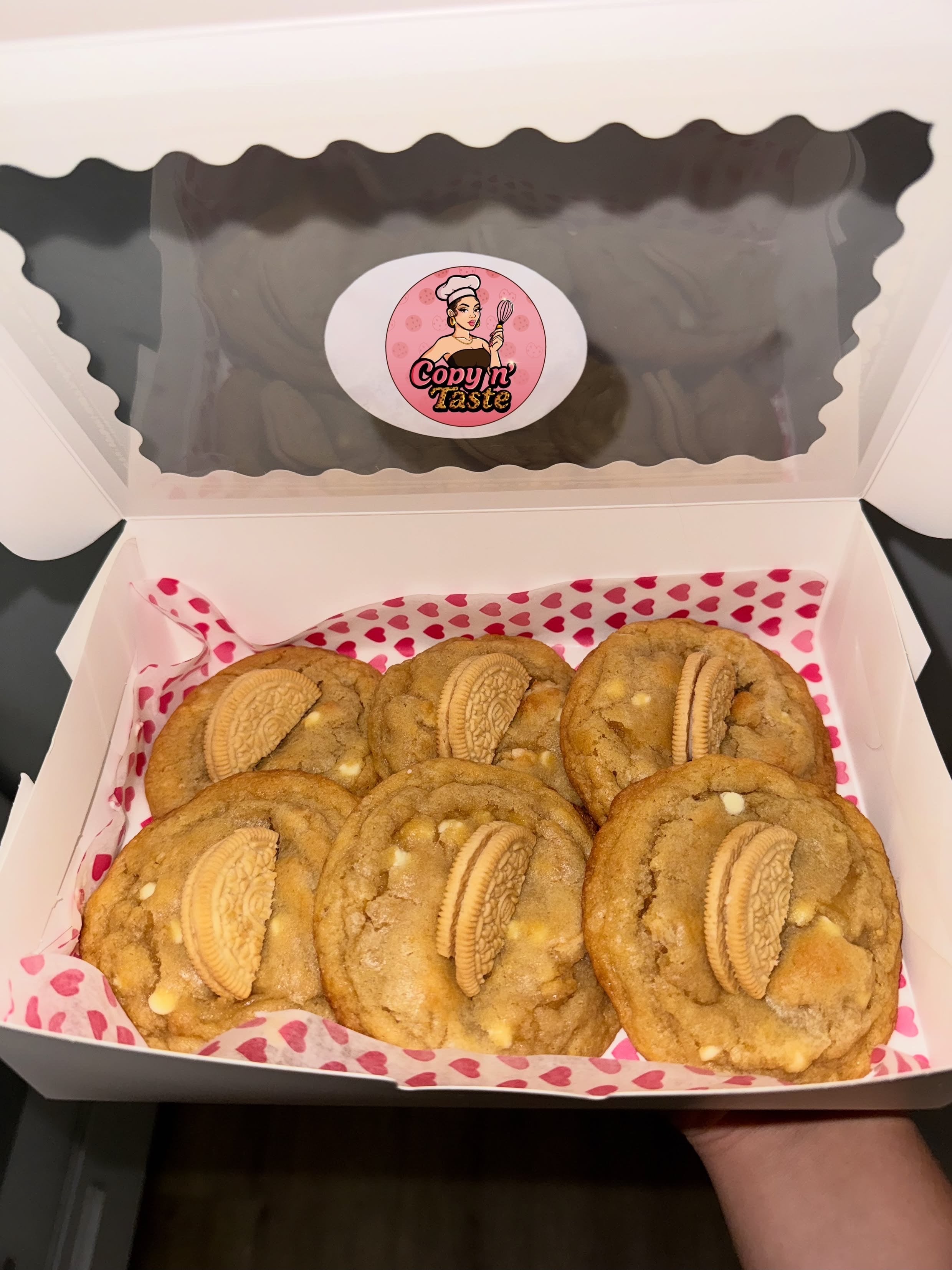Golden Cookies & Cream - 6 Pack